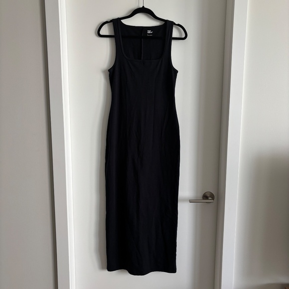 TNA Hold-it Restore Dress - Picture 5 of 8